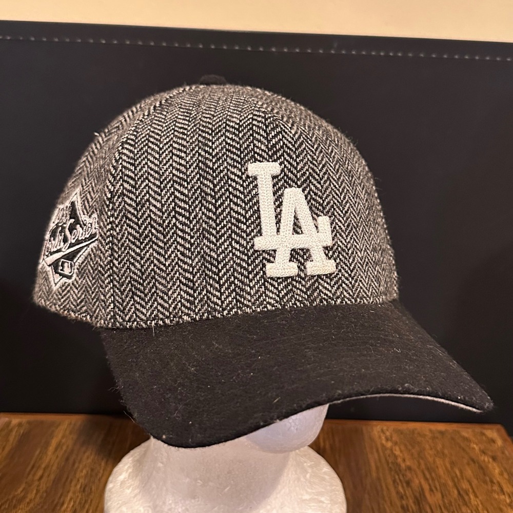 Mitchell & Ness Los Angeles Dodgers 1988 World Series Herringbone Snapback Hat